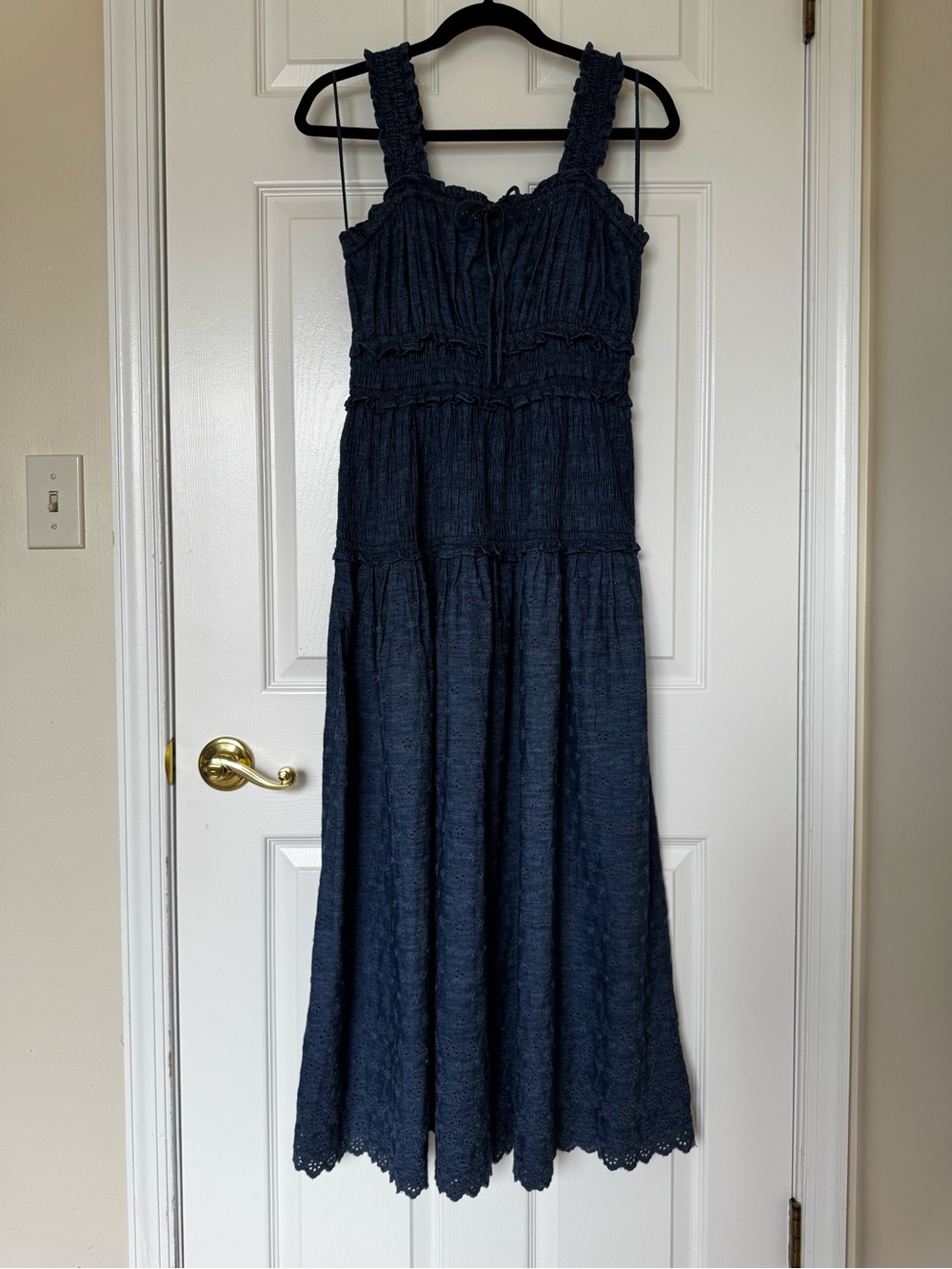 Gap x DÔEN Eyelet Denim Maxi Dress - Picture 2 of 7